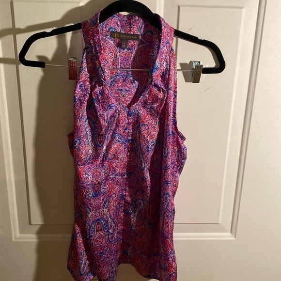 𝅺OUTBACK red blouse - Picture 2 of 3